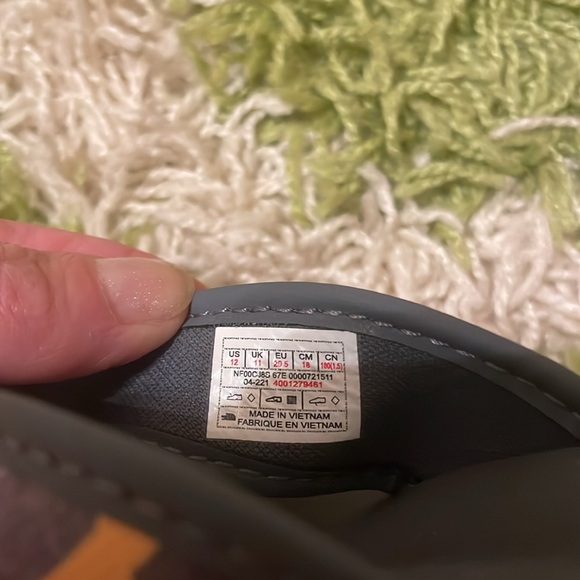 The North Face Flip Flops Kids 12 - Picture 3 of 5